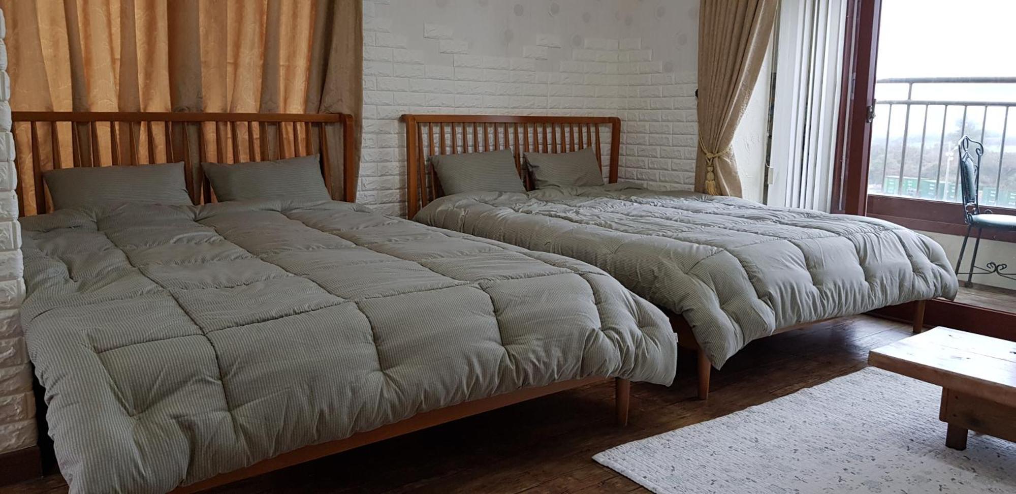 Jun House Hostel Чеджу Екстериор снимка